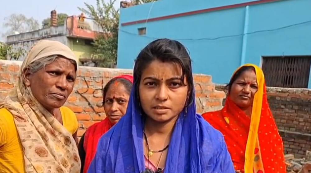 चंदौली में जमीन हड़पने का आरोप  पीड़ित ने जान-माल की सुरक्षा के लिए SP से लगाई गुहार